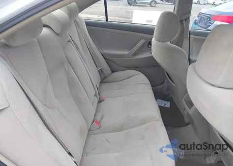 2010 Toyota Camry z USA, uszkodzony, nr VIN 4T1BF3EK5AU537326